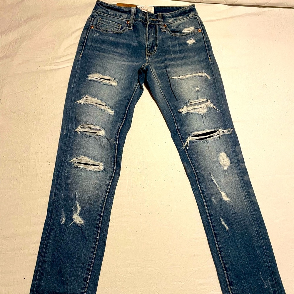 Distressed women’s BKE Stella mid rise ankle skinny slim fit jeans
